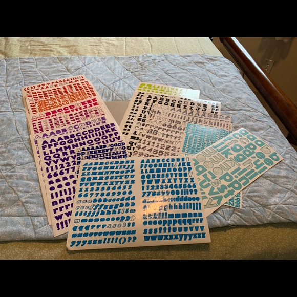 Lettering - Picture 6 of 6